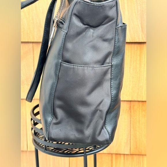 Fossil!!!  Leather and Nylon Work Tote - Picture 6 of 13